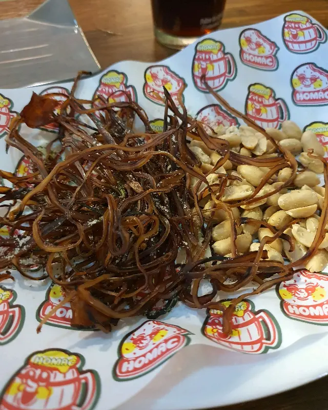 기본 안주 오징어 귀채구이