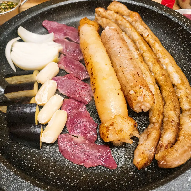 곱창 모듬 한 상 차림