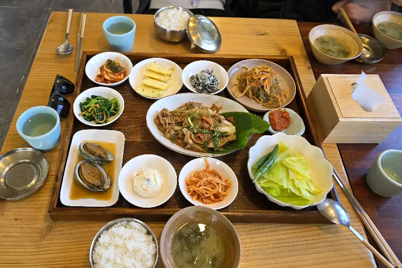 푸짐한 한 상 차림