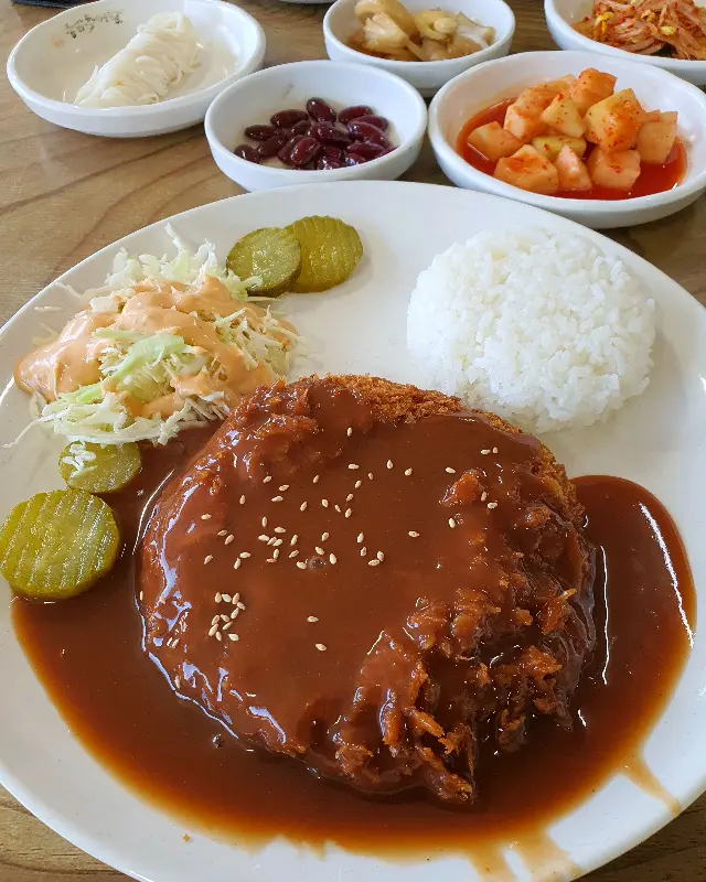 돈가스 단독 샷