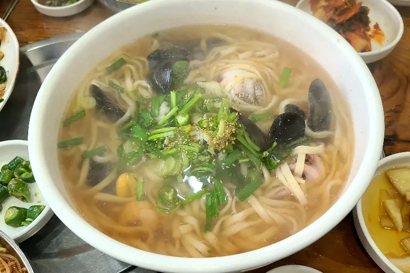 칼국수와 만두