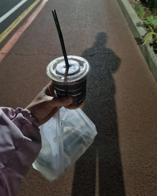 테이크 아웃 커피