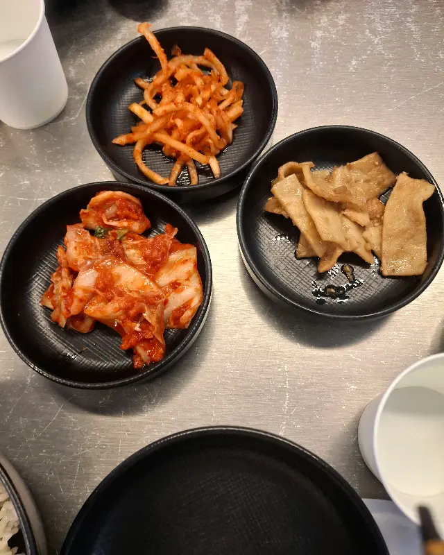 해방촌 부대찌개의 끓는 모습