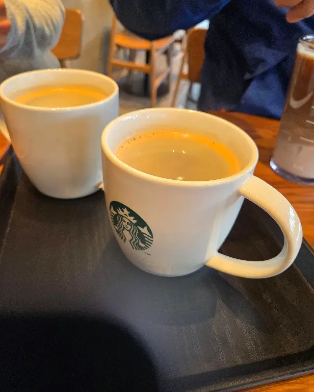 따뜻한 아메리카노