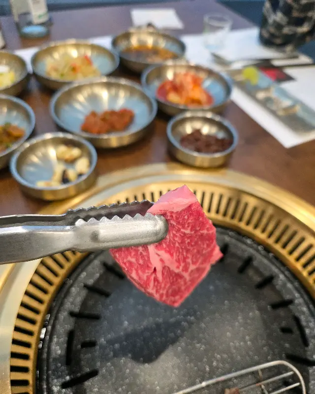 한 점 한 점 음미하게 만드는 맛