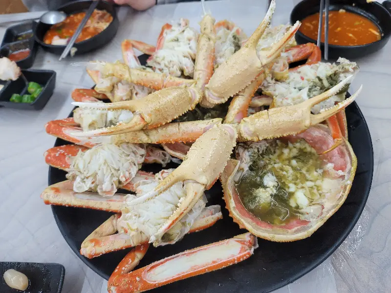 살이 꽉 찬 대게