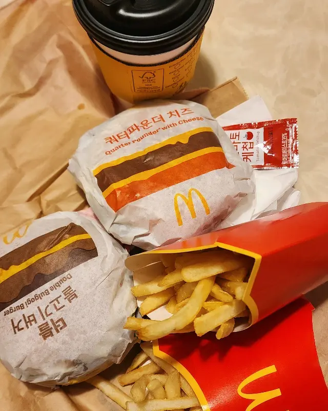 맥도날드 햄버거 세트 포장