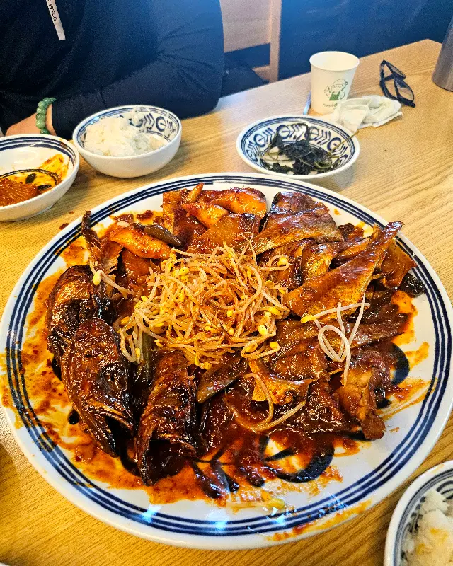 코다리찜과 콩나물의 조화