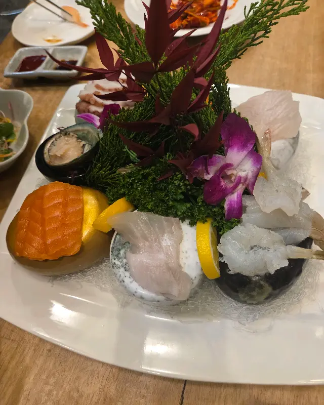 싱싱한 해산물 모듬