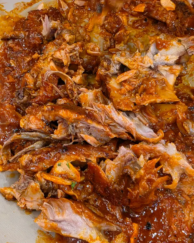 뼈에 붙은 부드러운 살코기