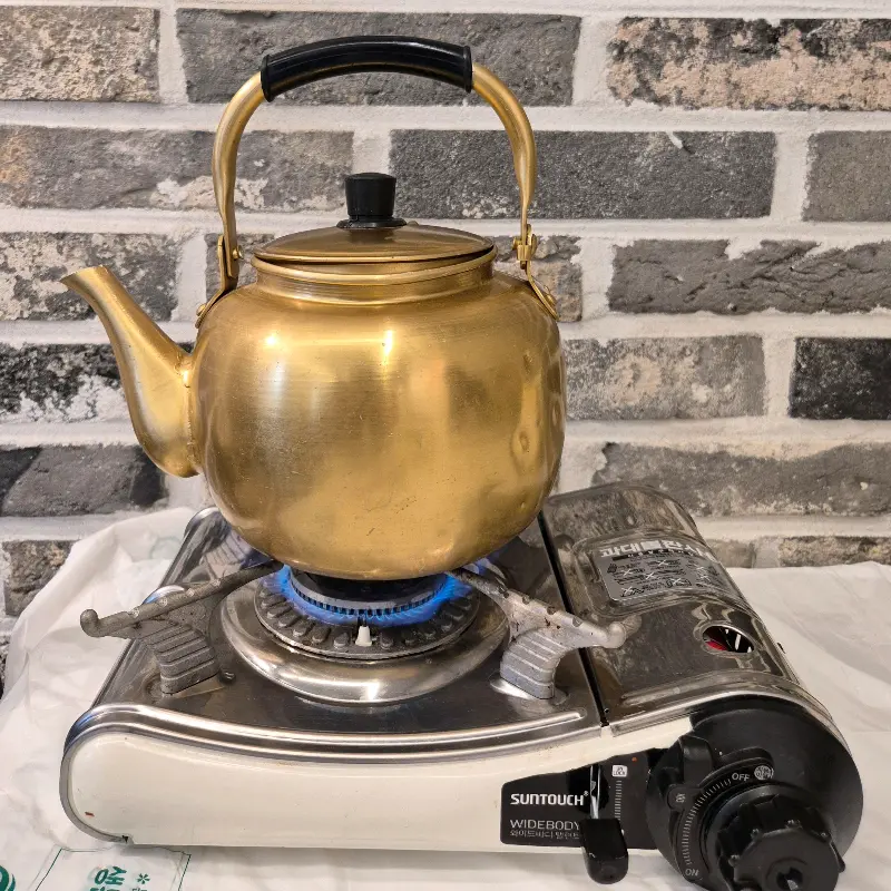 보리새우 육수 주전자