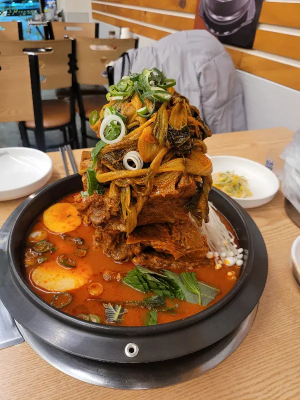 감자탕 전체샷