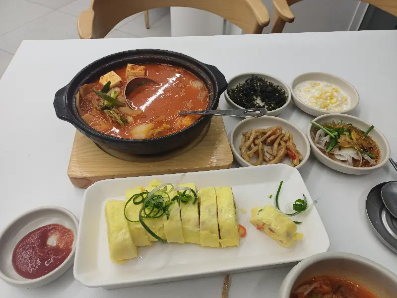 푸짐한 한 상 차림