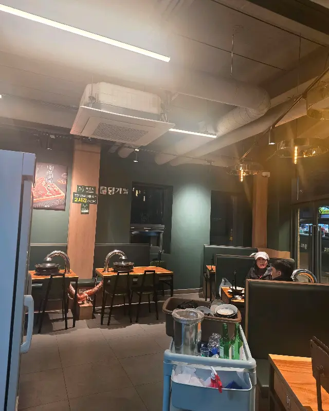 담가화로구이 내부