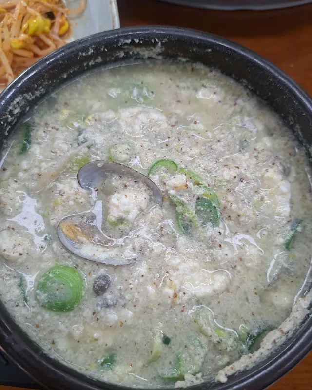 고소함이 가득한 들깨 순두부