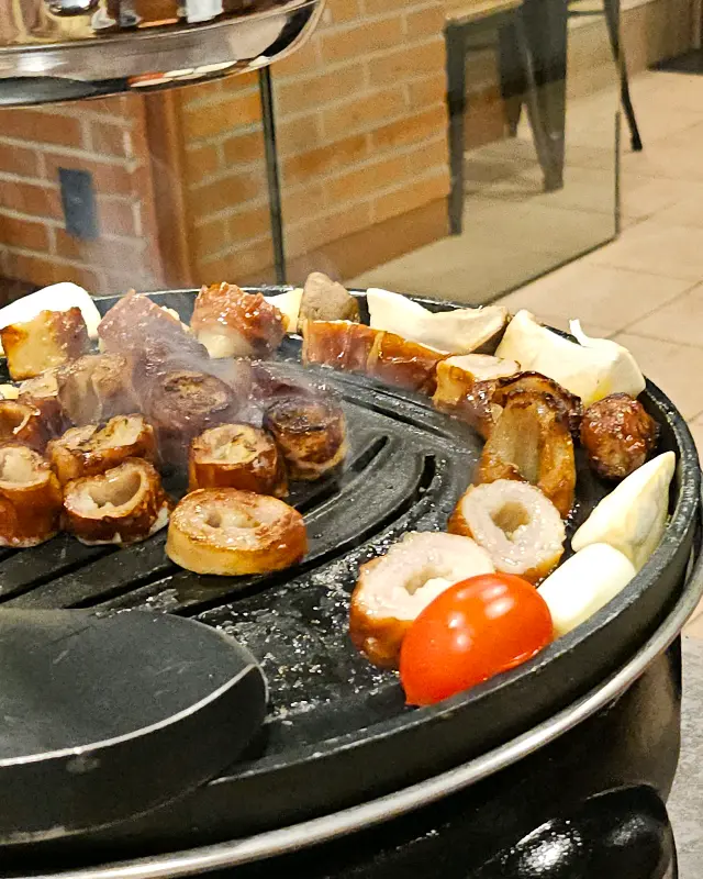 화로에 구워지는 막창