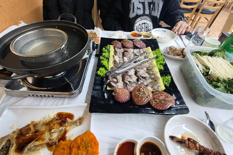 새조개 샤브샤브