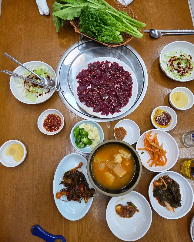 푸짐한 한 상 차림