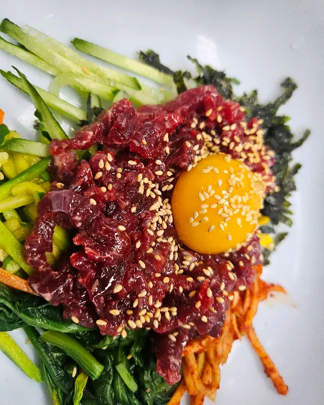 생고기 비빔밥