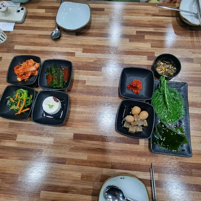 깔끔한 테이블 세팅