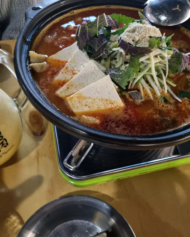 보글보글 끓고 있는 곱창전골