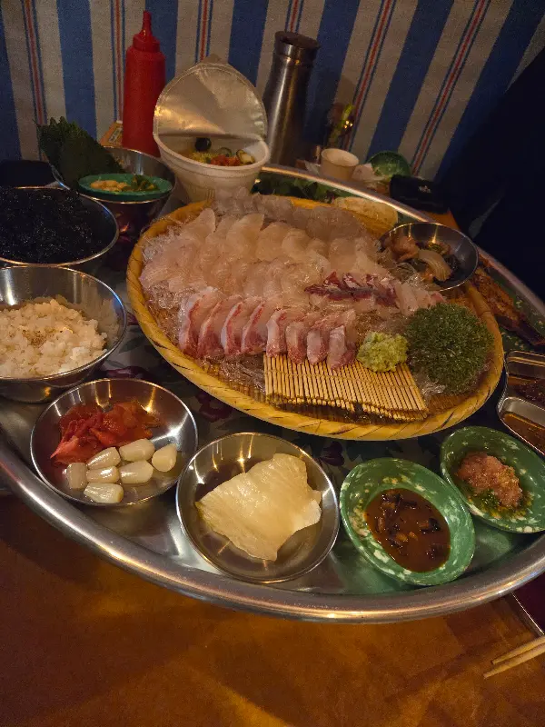 깔끔한 테이블 세팅