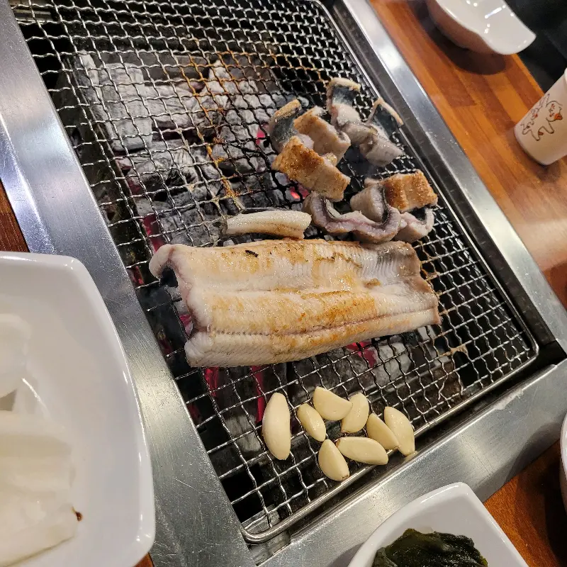 넓은 매장 내부