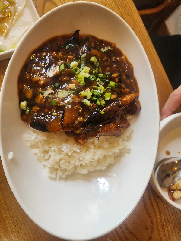 링링의 가지덮밥