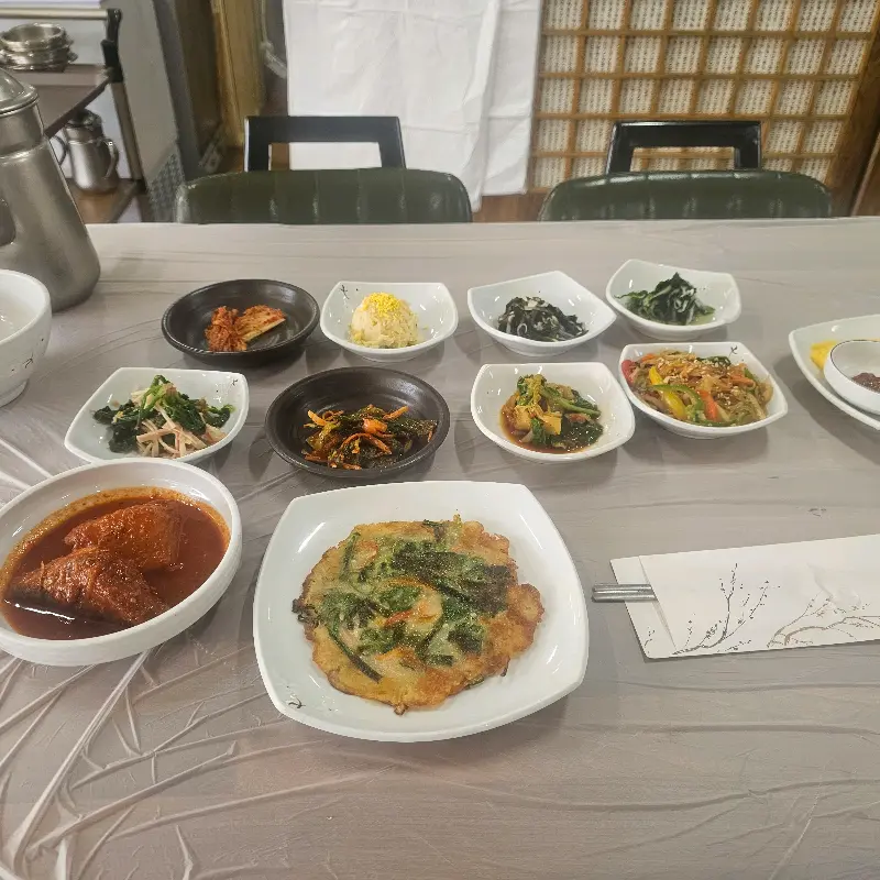 정갈한 한 상 차림