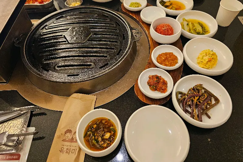 다양한 곁들임 메뉴