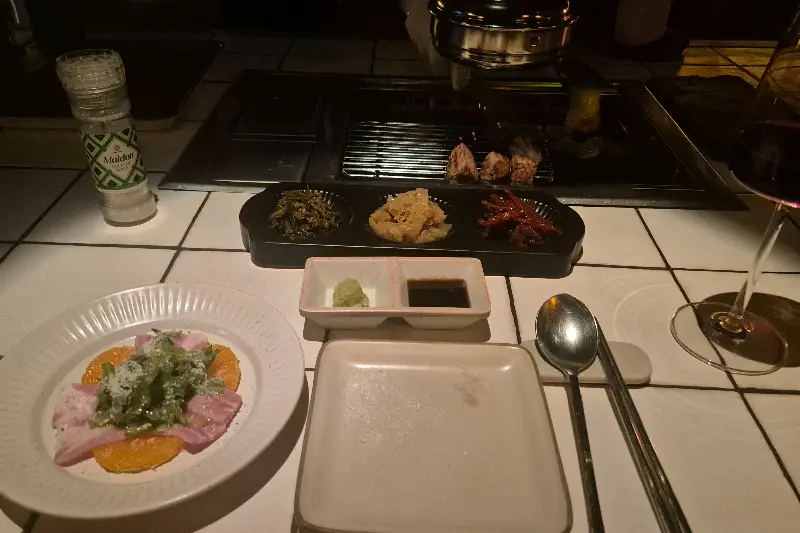 흑돼지와 곁들임 찬