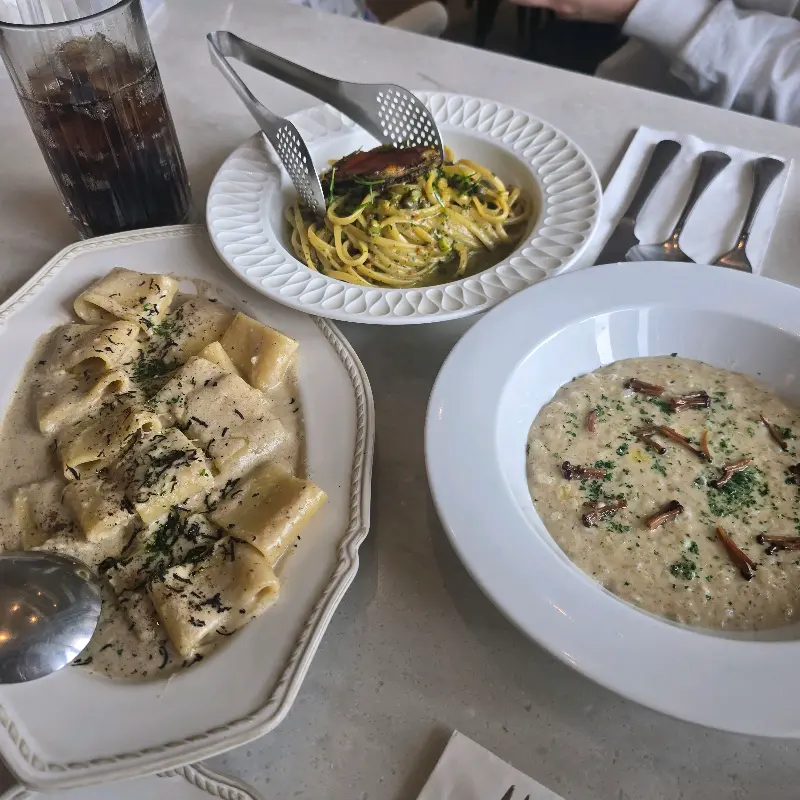 그릴드 감베리 뽀모도로 파스타