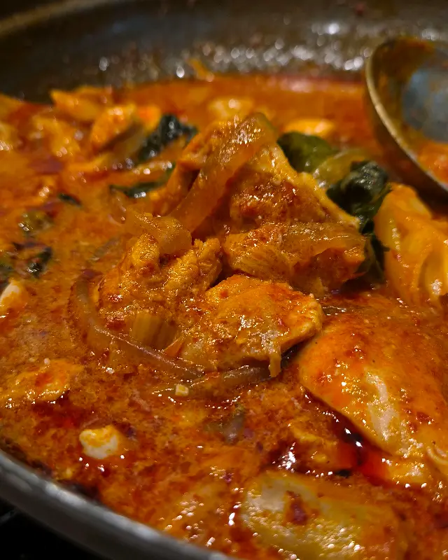 곱도리탕 속 닭고기