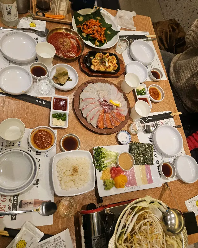 테이블 전체 샷