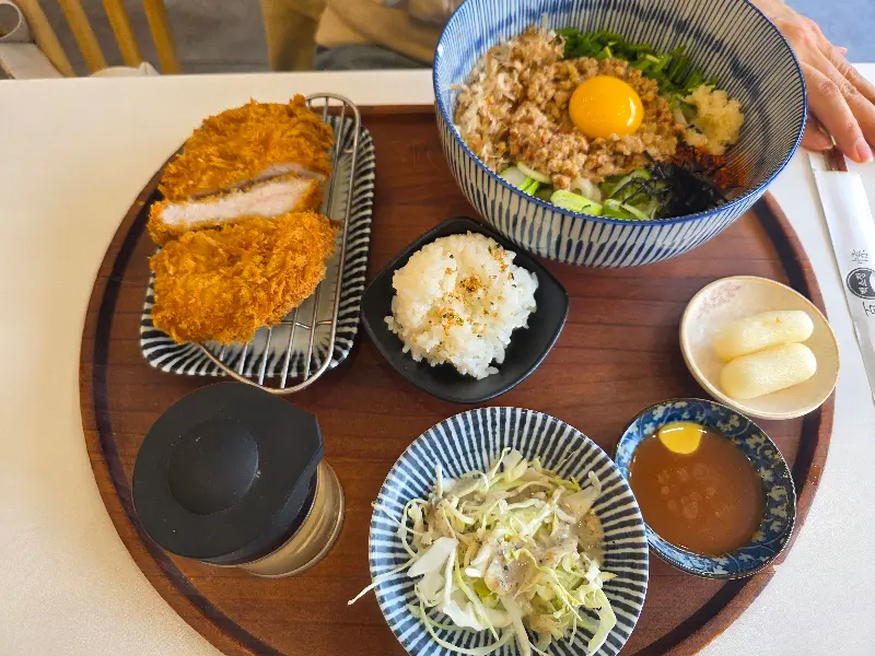 마제소바와 밥의 환상적인 조화