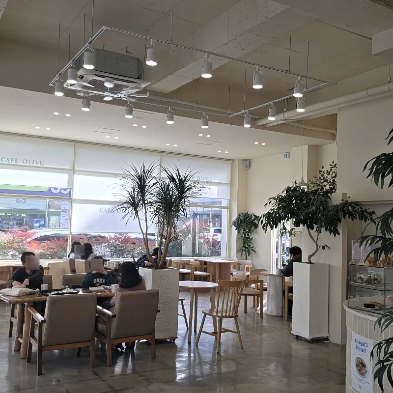 카페 내부 모습