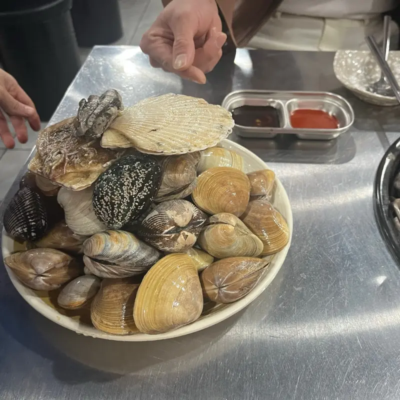 맥반석 조개구이