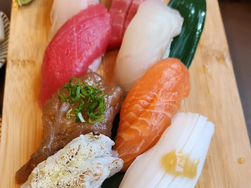 눈으로도 즐거운 초밥