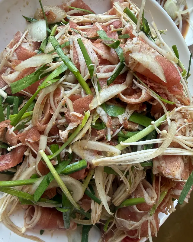 신선한 재료가 돋보이는 힐링 불고기