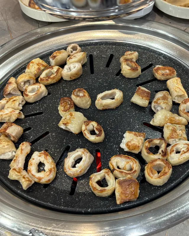 노릇하게 구워진 막창