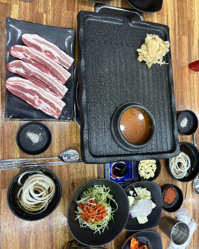 푸짐한 한 상 차림