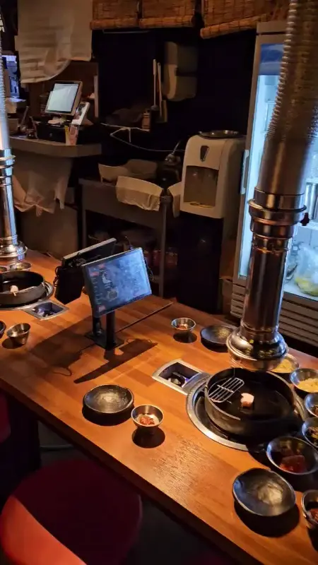 연세로갈매기 내부