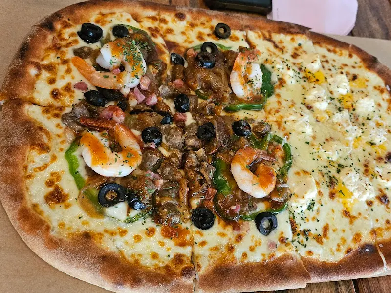 4치즈 바비큐 콤비네이션 피자