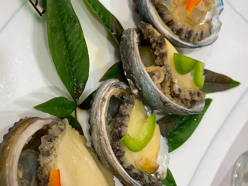 신선한 해산물 요리