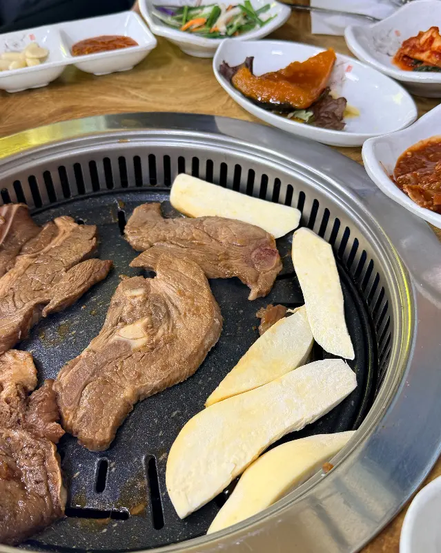 숯불 돼지갈비