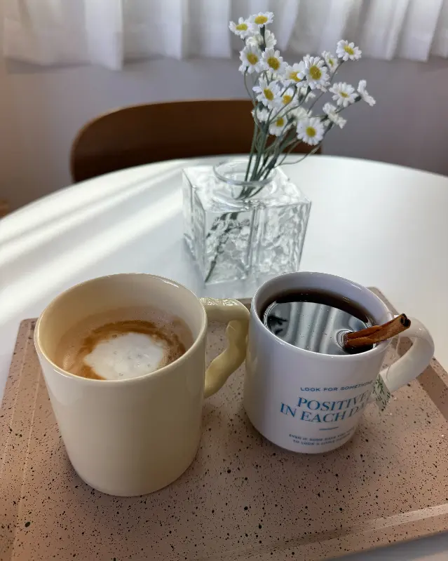 따뜻한 차 한 잔