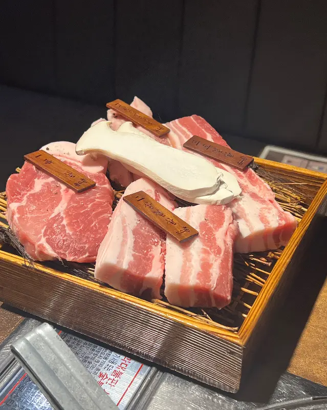 숙성된 돼지고기의 모습