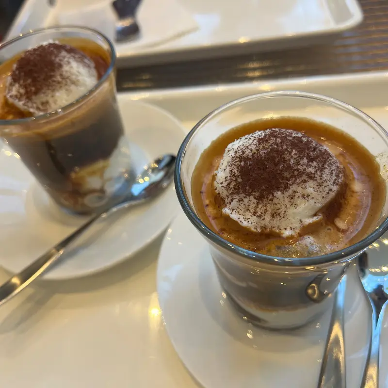 젤라부 아포가토