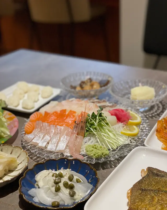 푸짐한 숙성회 모듬 한 상