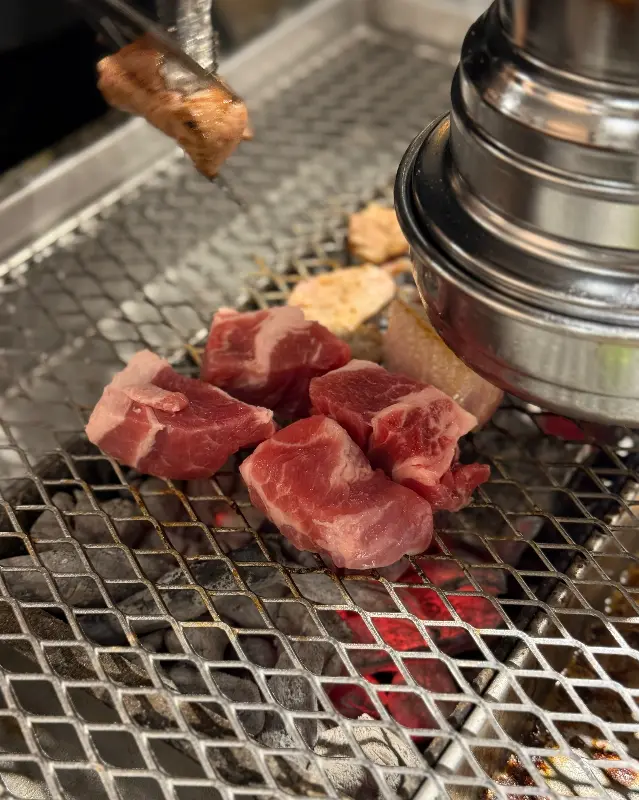 깔끔하고 쾌적한 매장 내부